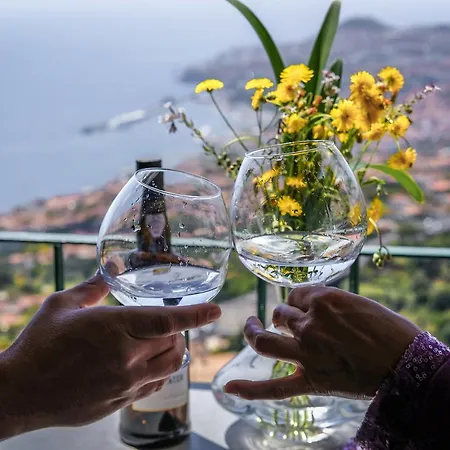 Hostel Madeira Happy