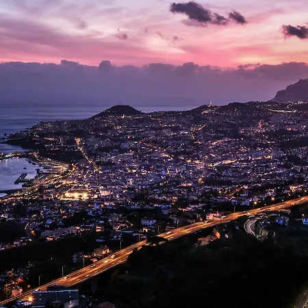 Hostel Madeira Happy *